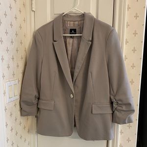 Jules & Leopold Grey 3/4 Sleeve Blazer